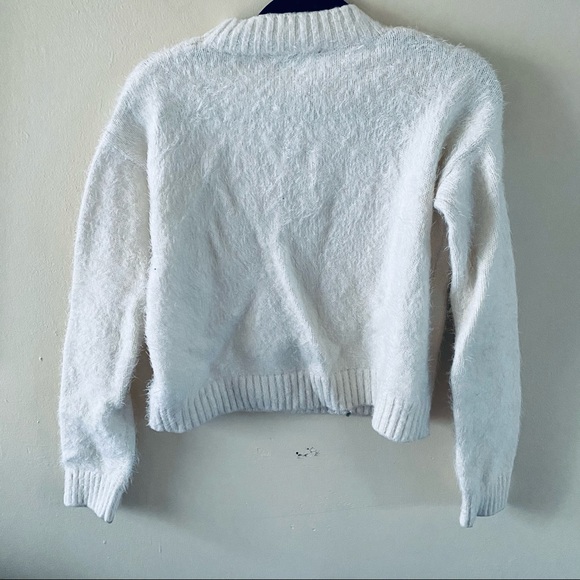 F21 White Fuzzy Sweater - Picture 4 of 4